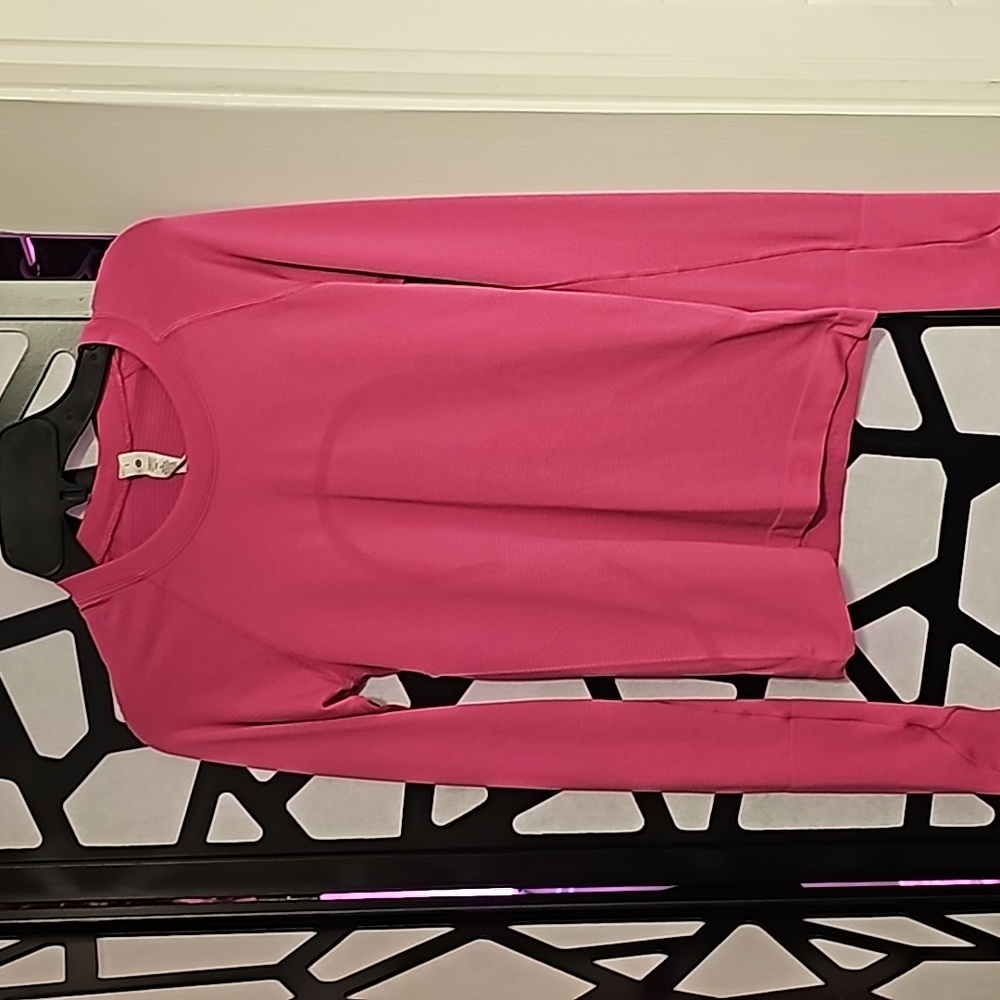 Lululemon Swiftly Tech long sleeve 2.0